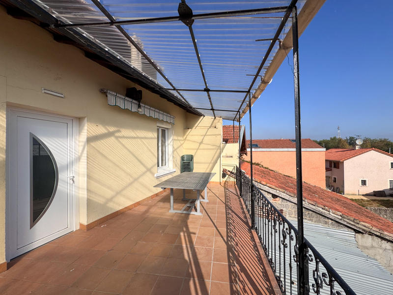 Immeuble - 145 m² - 7 pièces