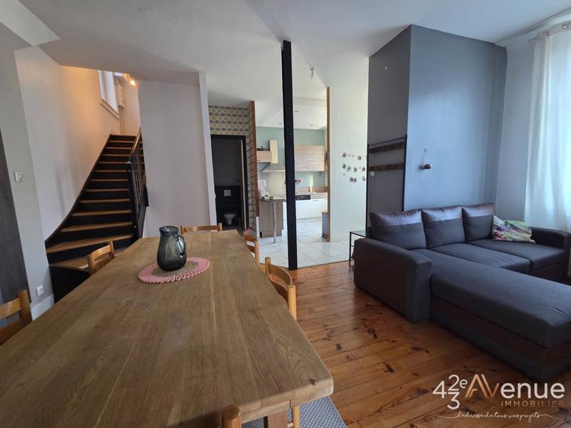 Maison - 135 m² - 6 pièces