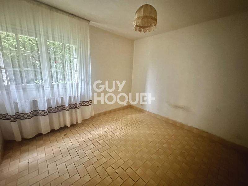 Maison - 171 m² - 9 pièces