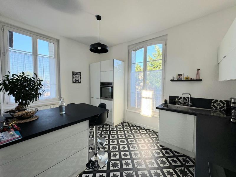 Maison - 134 m² - 6 pièces