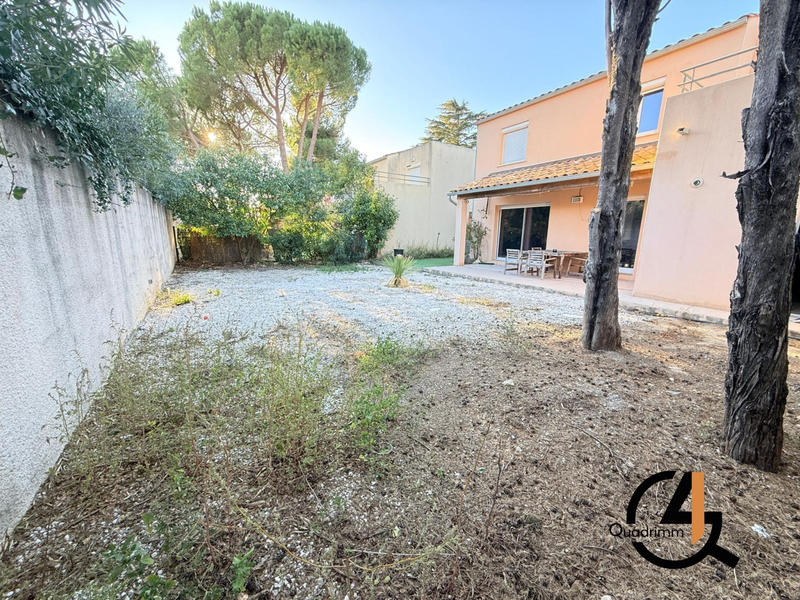 Maison - 111 m² - 5 pièces