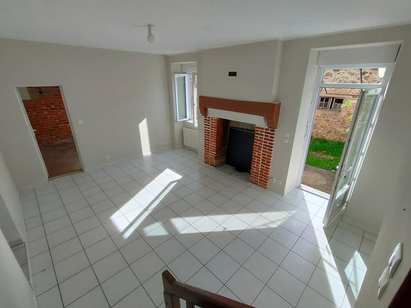 Maison - 180 m² - 10 pièces