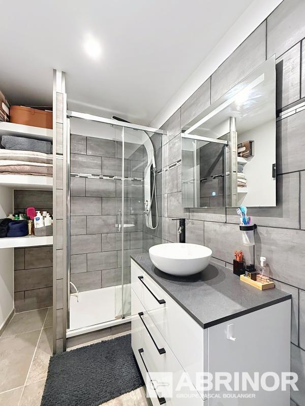 Appartement - 81 m² - 4 pièces