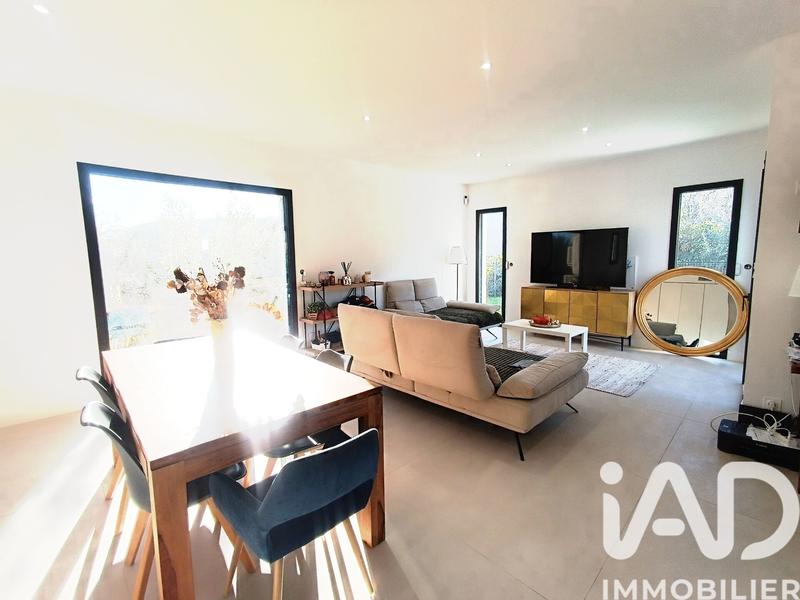 Maison - 126 m² - 5 pièces