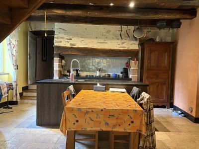 Maison - 95 m² - 3 pièces