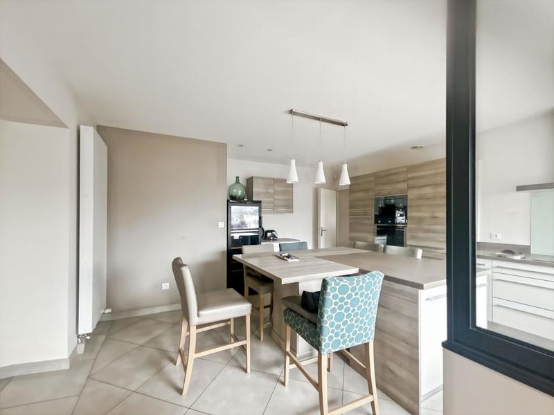 Maison - 145 m² - 4 pièces