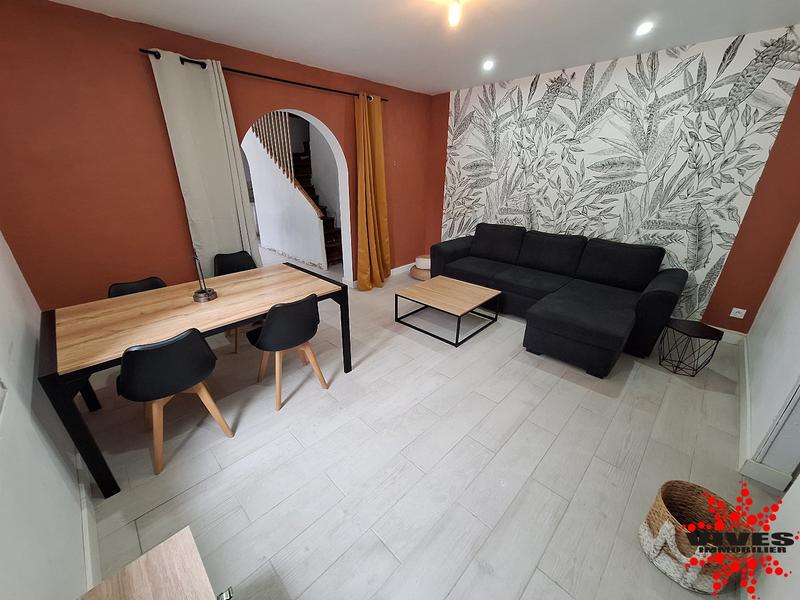 Maison - 90 m² - 5 pièces