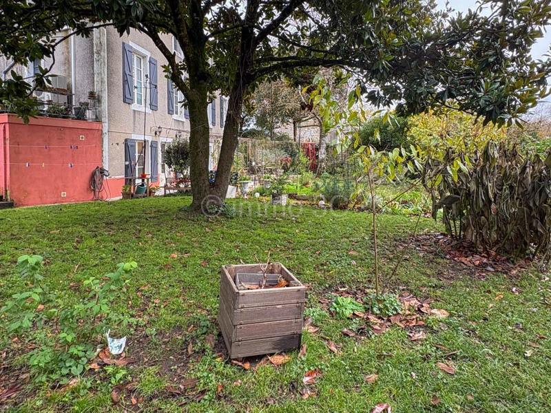 Maison bourgeoise - 177 m² - 7 pièces