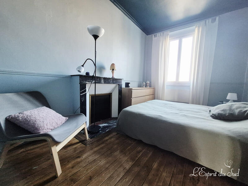 Maison ancienne - 250 m² - 11 pièces