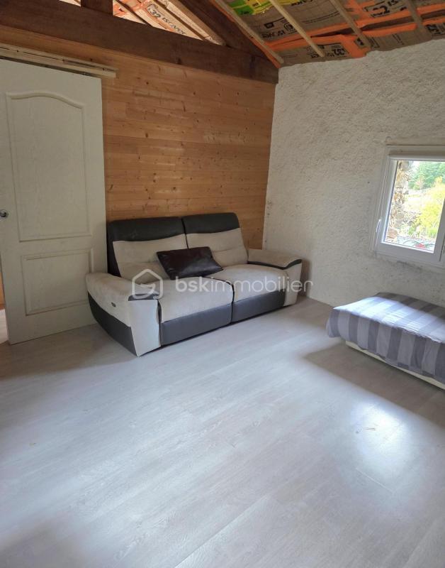 Maison en pierre - 105 m² - 5 pièces