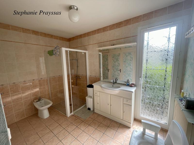 Maison - 147 m² - 6 pièces