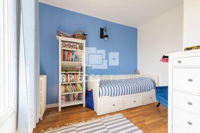 Maison - 94 m² - 5 pièces