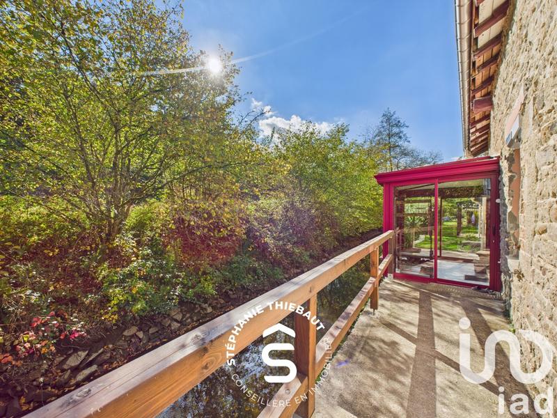 Maison - 212 m² - 8 pièces