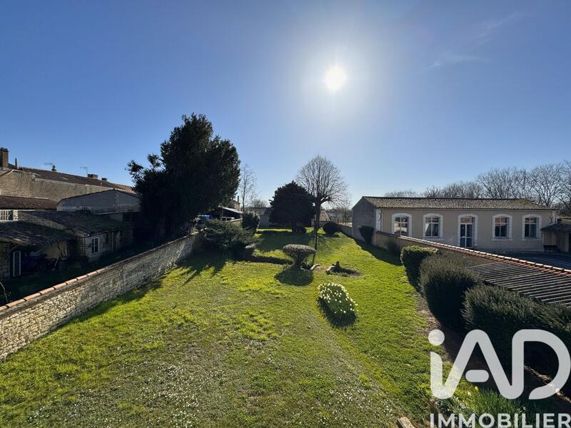 Maison de ville - 312 m² - 12 pièces