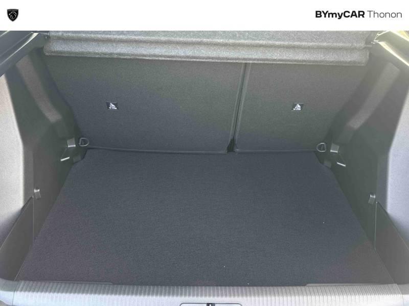 Peugeot 2008 Hybrid 145 e-Dcs6 Style