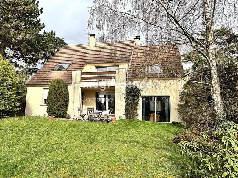 Maison - 136 m² - 6 pièces