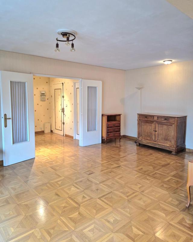 Appartement - 79 m² - 4 pièces