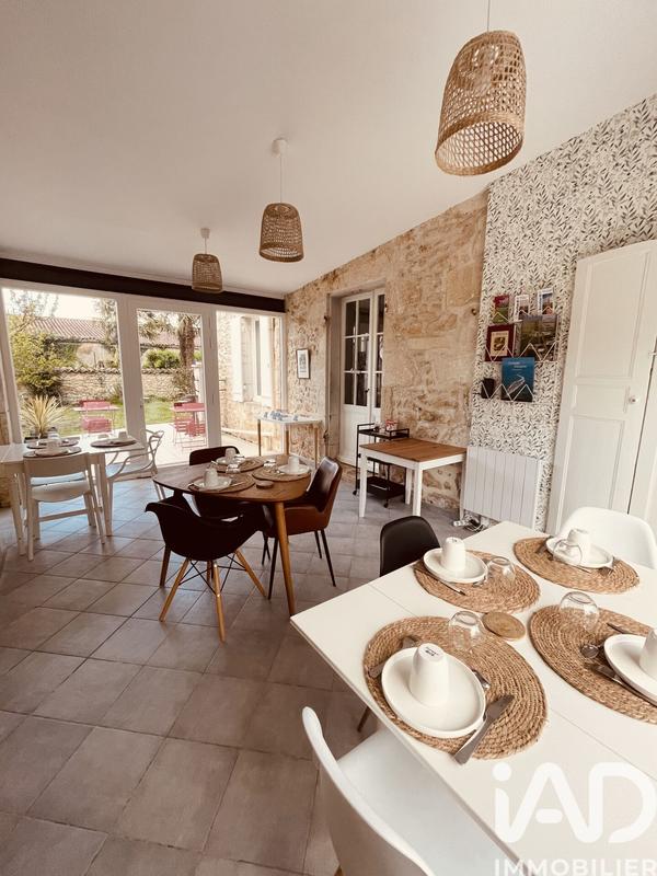 Maison - 320 m² - 10 pièces