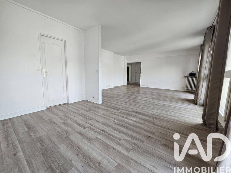 Appartement - 111 m² - 5 pièces
