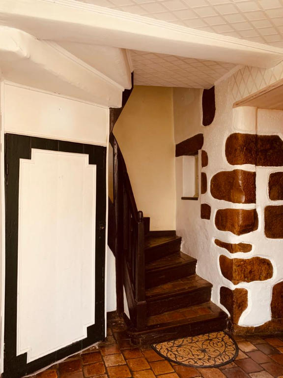 Maison - 160 m² - 7 pièces