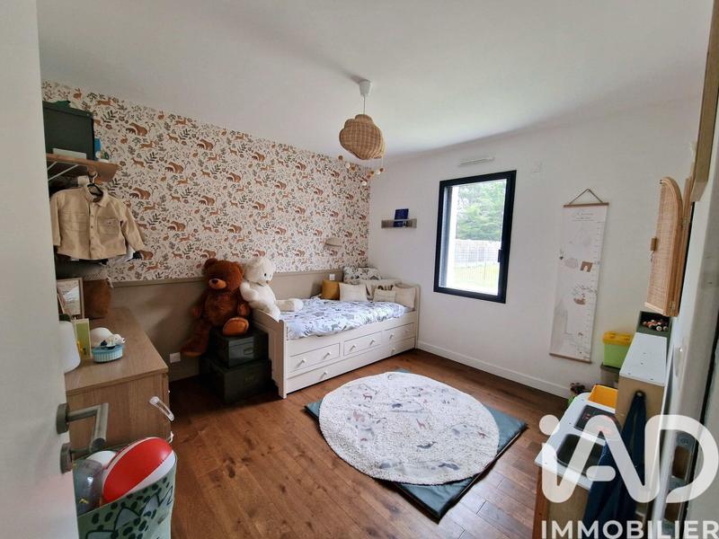 Maison - 95 m² - 4 pièces