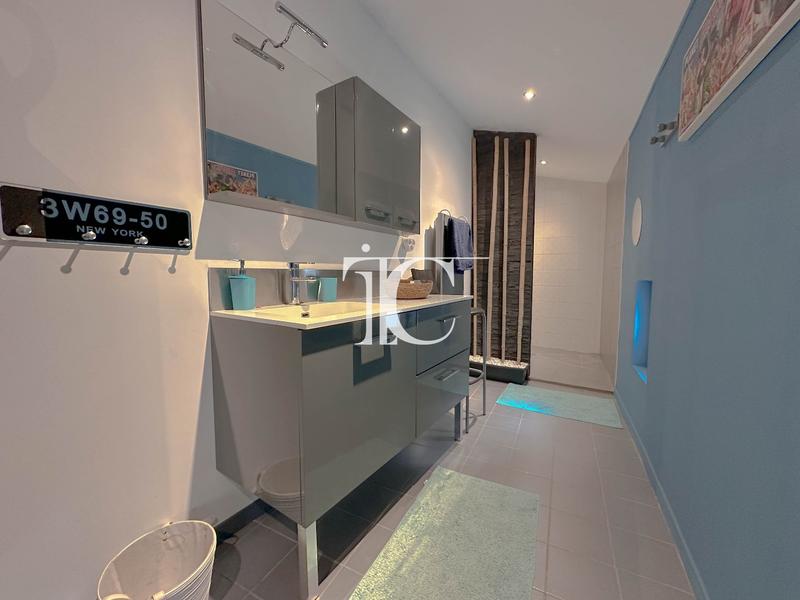 Maison de village - 183 m² - 5 pièces