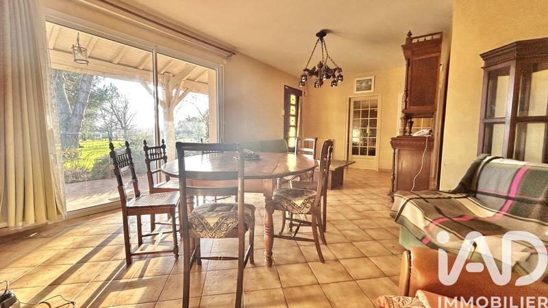 Maison de campagne - 350 m² - 5 pièces