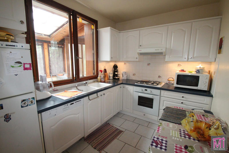 Maison - 88 m² - 5 pièces