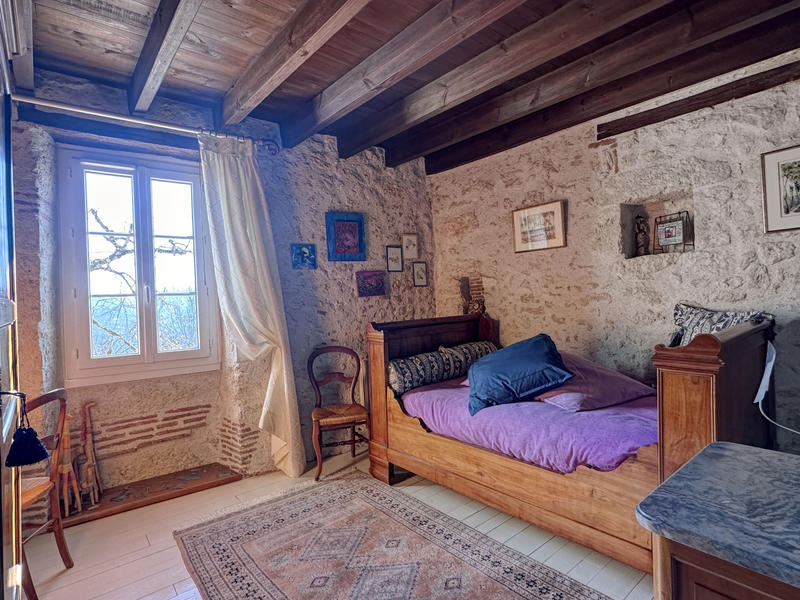 Maison - 200 m² - 7 pièces