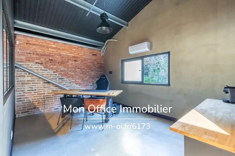 Local commercial - 400 m² - 8 pièces