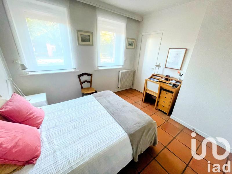 Maison - 231 m² - 7 pièces