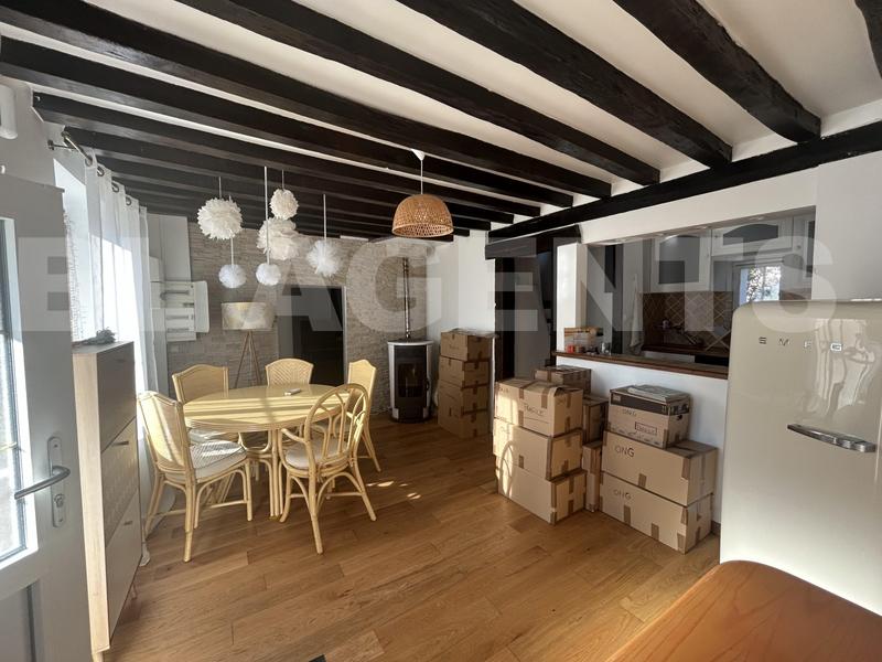 Maison - 85 m² - 5 pièces