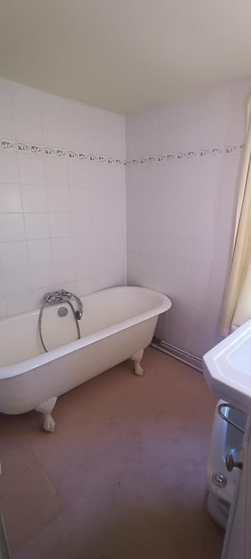 Maison - 183 m² - 9 pièces