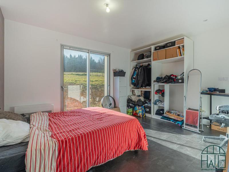 Maison - 92 m² - 4 pièces