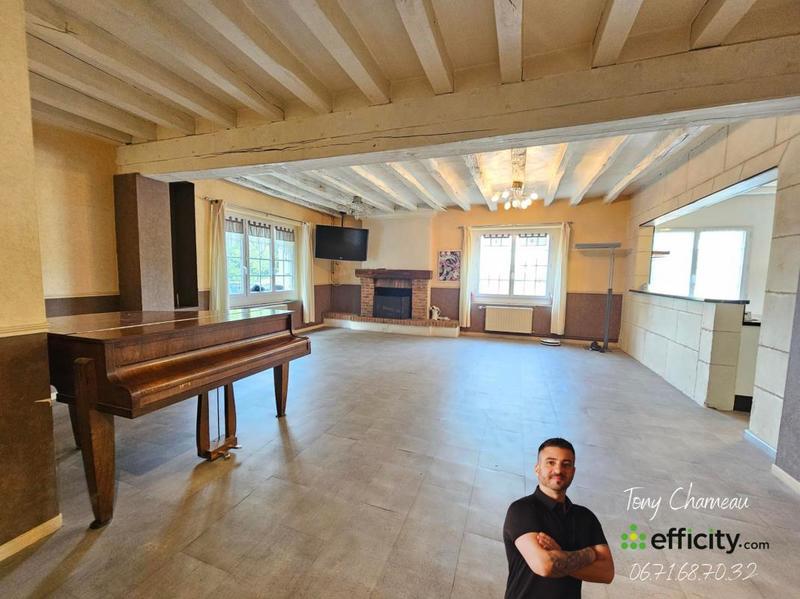 Maison - 280 m² - 6 pièces