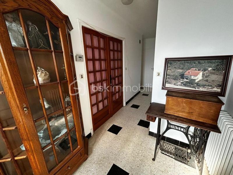 Villa - 156 m² - 8 pièces