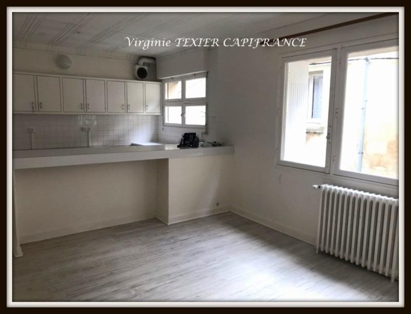 Immeuble - 437 m² - 11 pièces