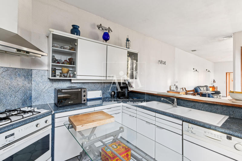 Maison - 190 m² - 7 pièces