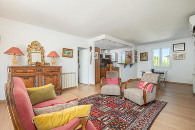 Maison - 96 m² - 5 pièces