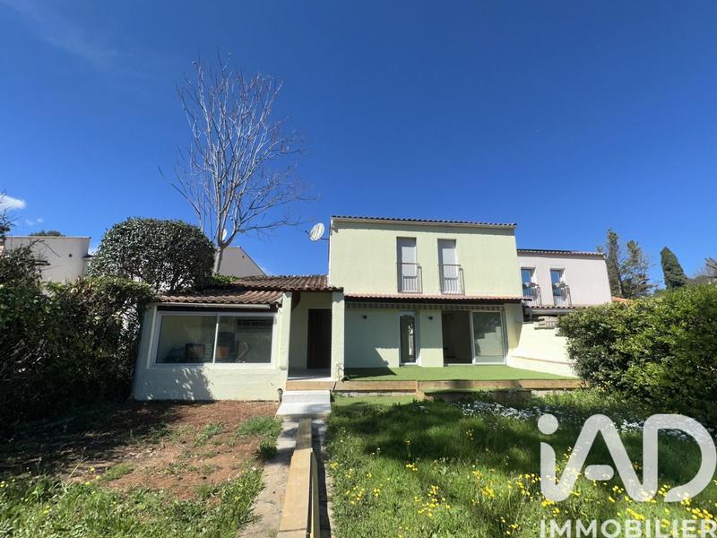 Maison - 95 m² - 4 pièces