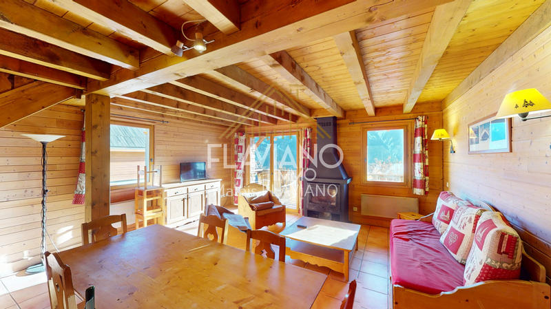 Maison - 85 m² - 5 pièces