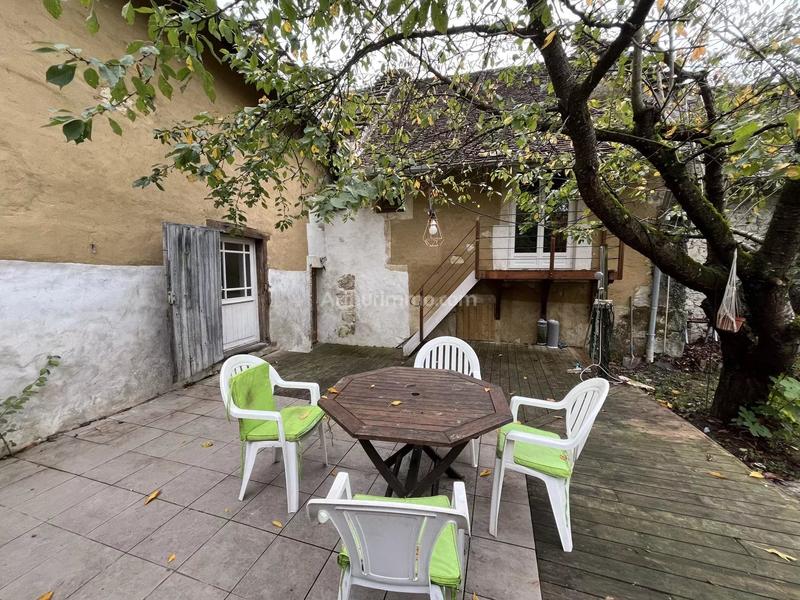 Maison - 288 m² - 6 pièces