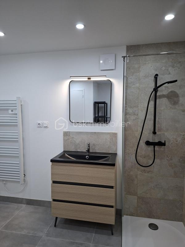 Maison - 76 m² - 3 pièces