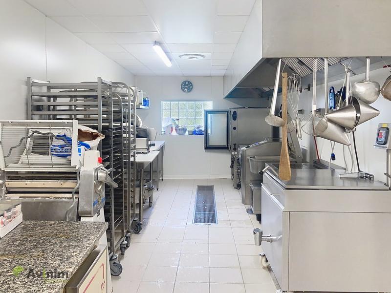 Fonds de commerce - 220 m²