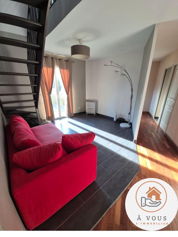 Maison - 185 m² - 8 pièces