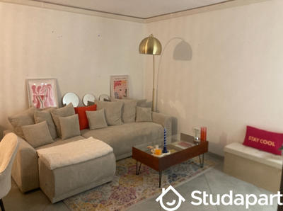 Chambre - 9 m² - 1 pièce