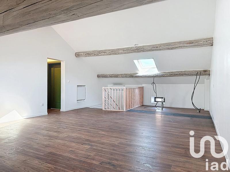 Maison - 207 m² - 8 pièces