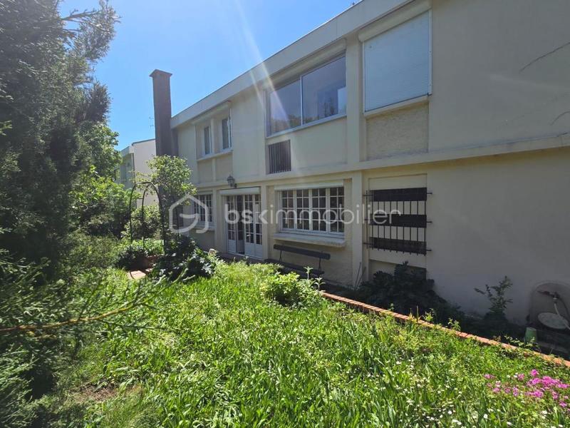 Maison - 160 m² - 7 pièces