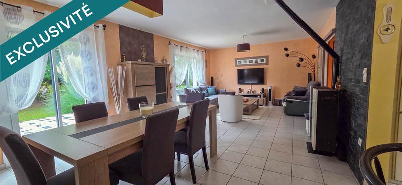 Maison - 123 m² - 6 pièces