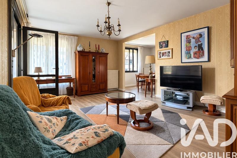 Appartement - 80 m² - 3 pièces